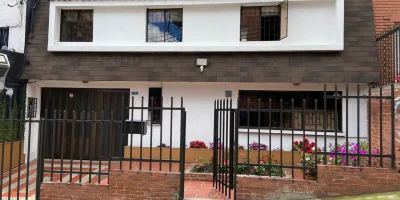 Residencia Estudiantil con Alimentación en Chapinero Alto, Bogotá (Casaloma)