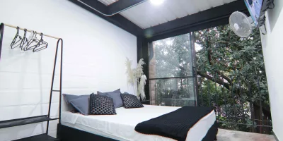 Habitación doble con vista exterior y baño privado