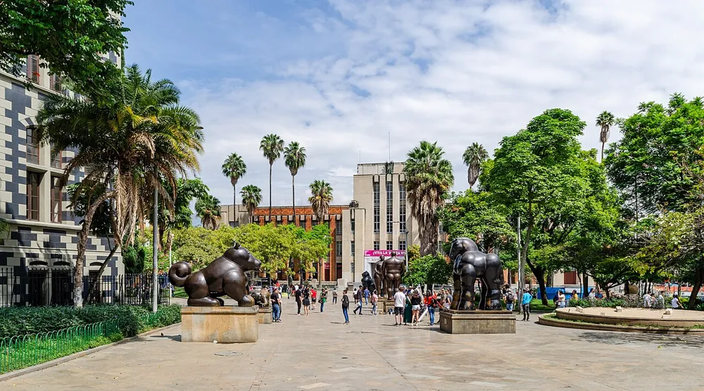Plaza Botero y Museo de Antioquia